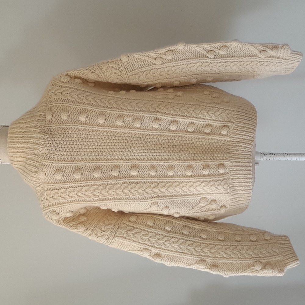 Elegant Cream Knit Cardigan - Picture 8 of 8